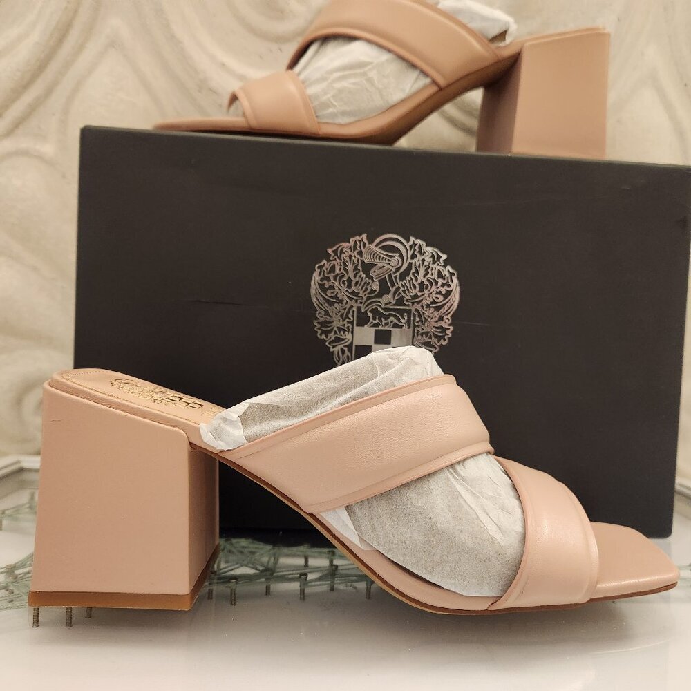 Vince Camuto Jinani Pale Peony Eco Sheep sandals. NIB. Size 8.5